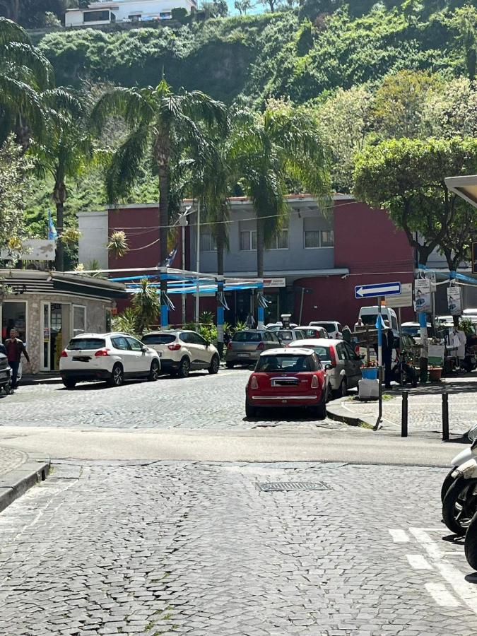 カステッランマーレ・ディ・スタービアCentro Stabiaアパートメント エクステリア 写真